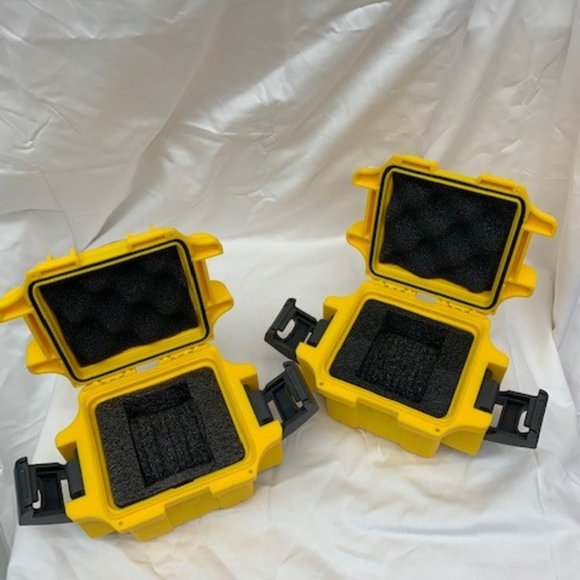 Two (2) Invicta Yellow Dive Cases - Picture 4 of 4